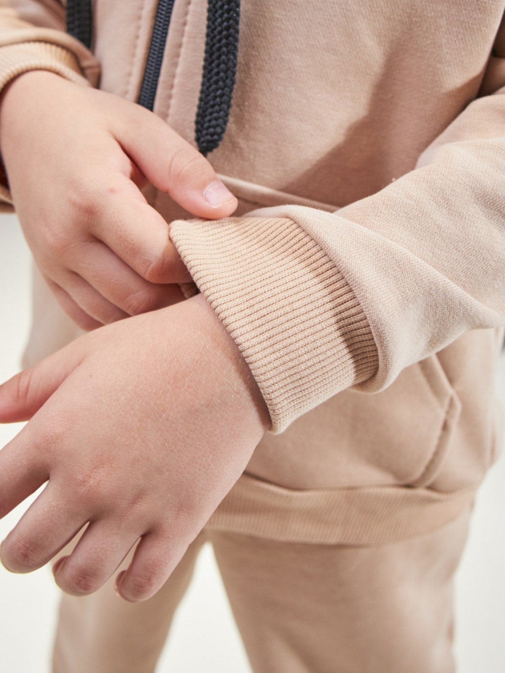 328-К. Костюм детский  на молнии, капучино хлопок 65%, 35% ПЭ, 3-х нитка без начеса 98,104,110,116